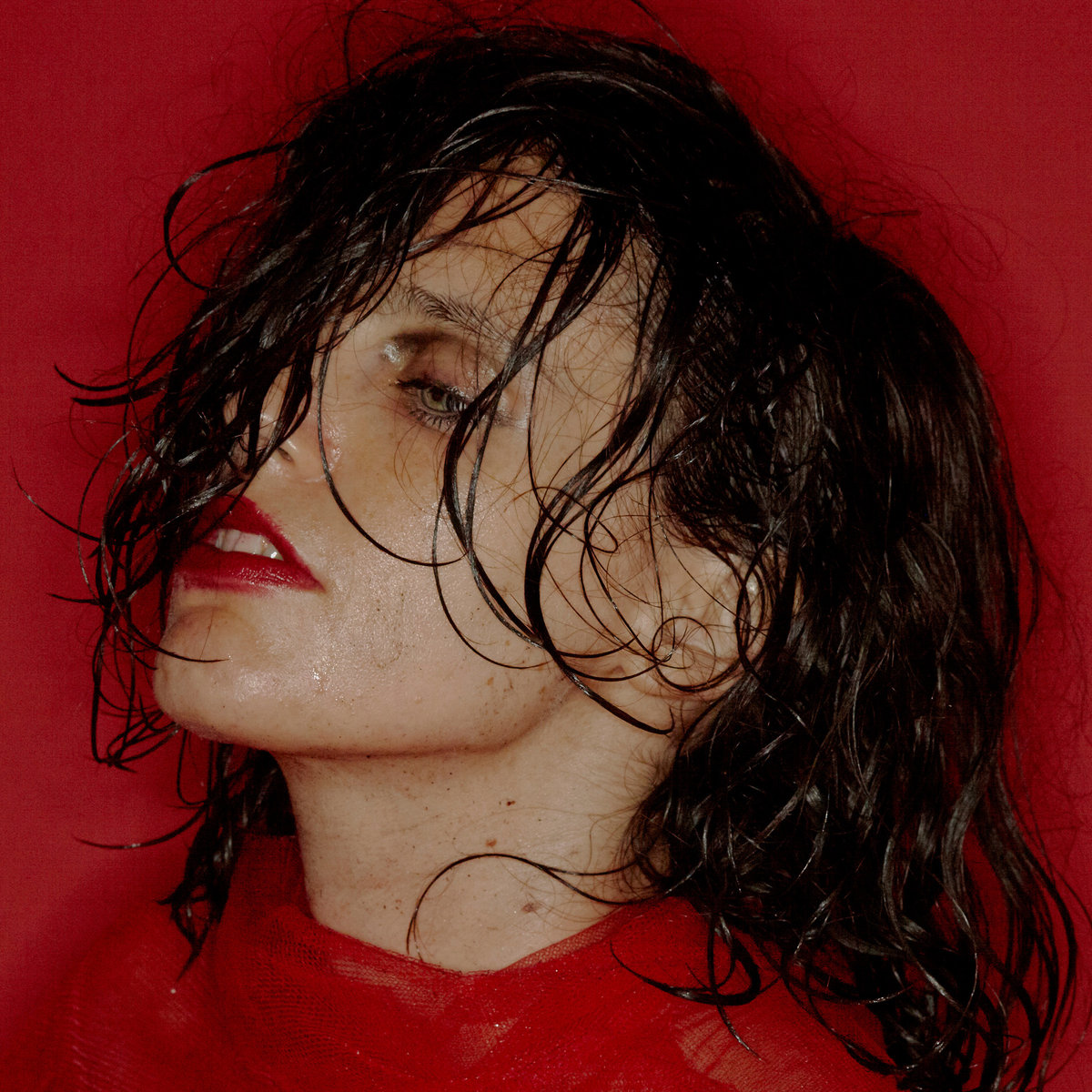 Anna Calvi Hunter